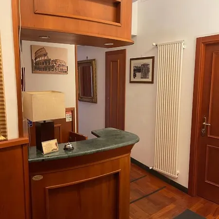 3rd Floor 69 Manin Street Πανσιόν