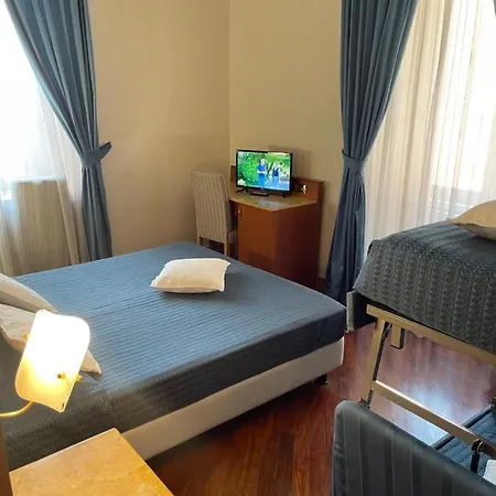 3rd Floor 69 Manin Street Ρώμη