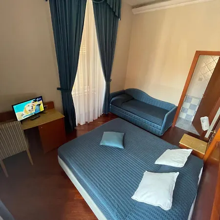 3rd Floor 69 Manin Street