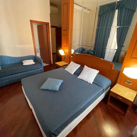 Hotel 3rd Floor 69 Manin Street Rzym