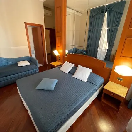 Hotel 3rd Floor 69 Manin Street