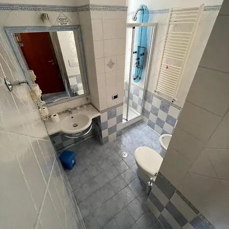 3rd Floor 69 Manin Street 3* Rzym