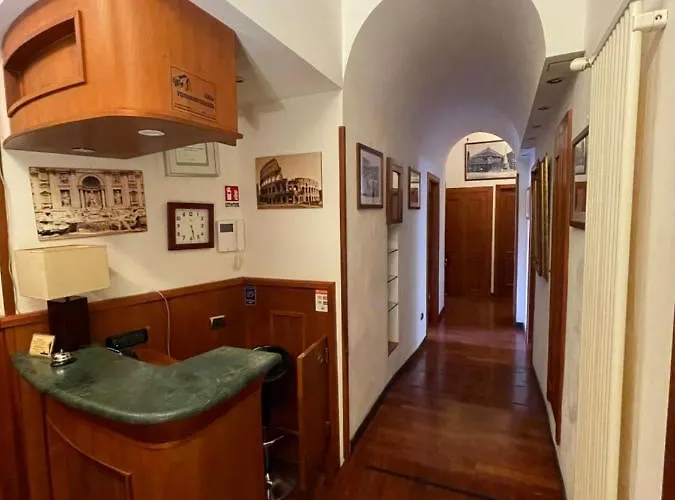 3rd Floor 69 Manin Street 3*