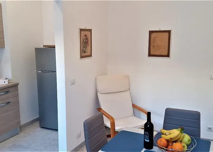 3rd Floor 69 Manin Street רומא