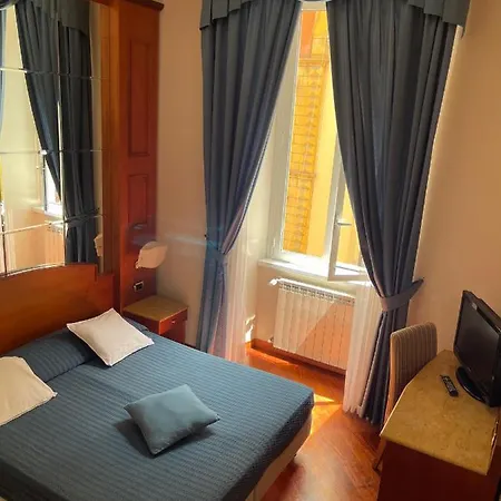 3rd Floor 69 Manin Street Πανσιόν *