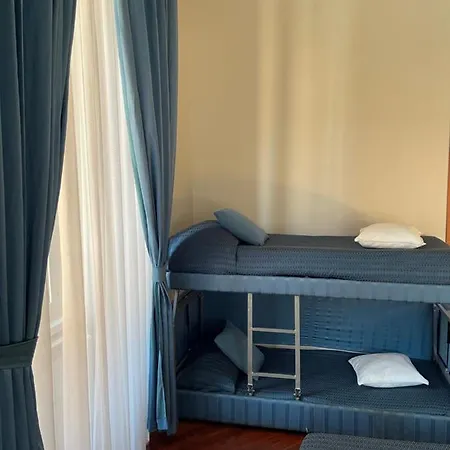 3rd Floor 69 Manin Street * Ρώμη